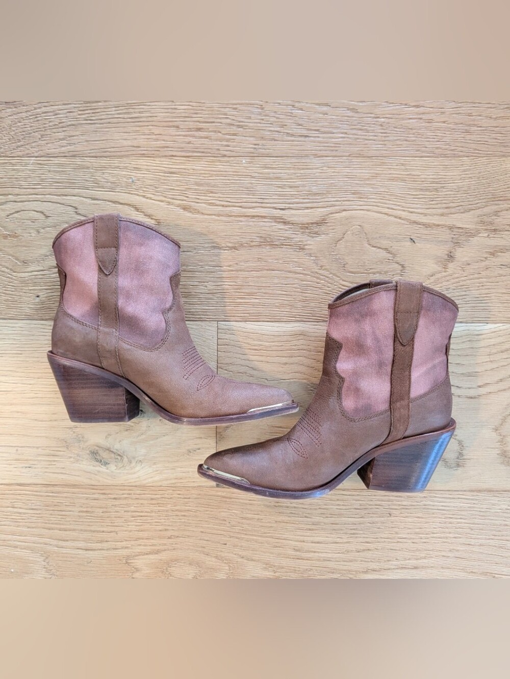Dolce Vita Women’s Brown Suede Western Ankle Boots